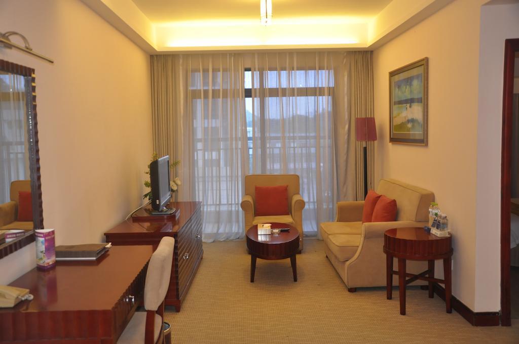 Starway Hotel Silver Zhuhai Kamer foto