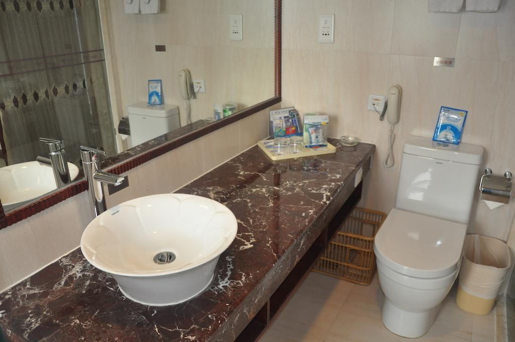 Starway Hotel Silver Zhuhai Kamer foto